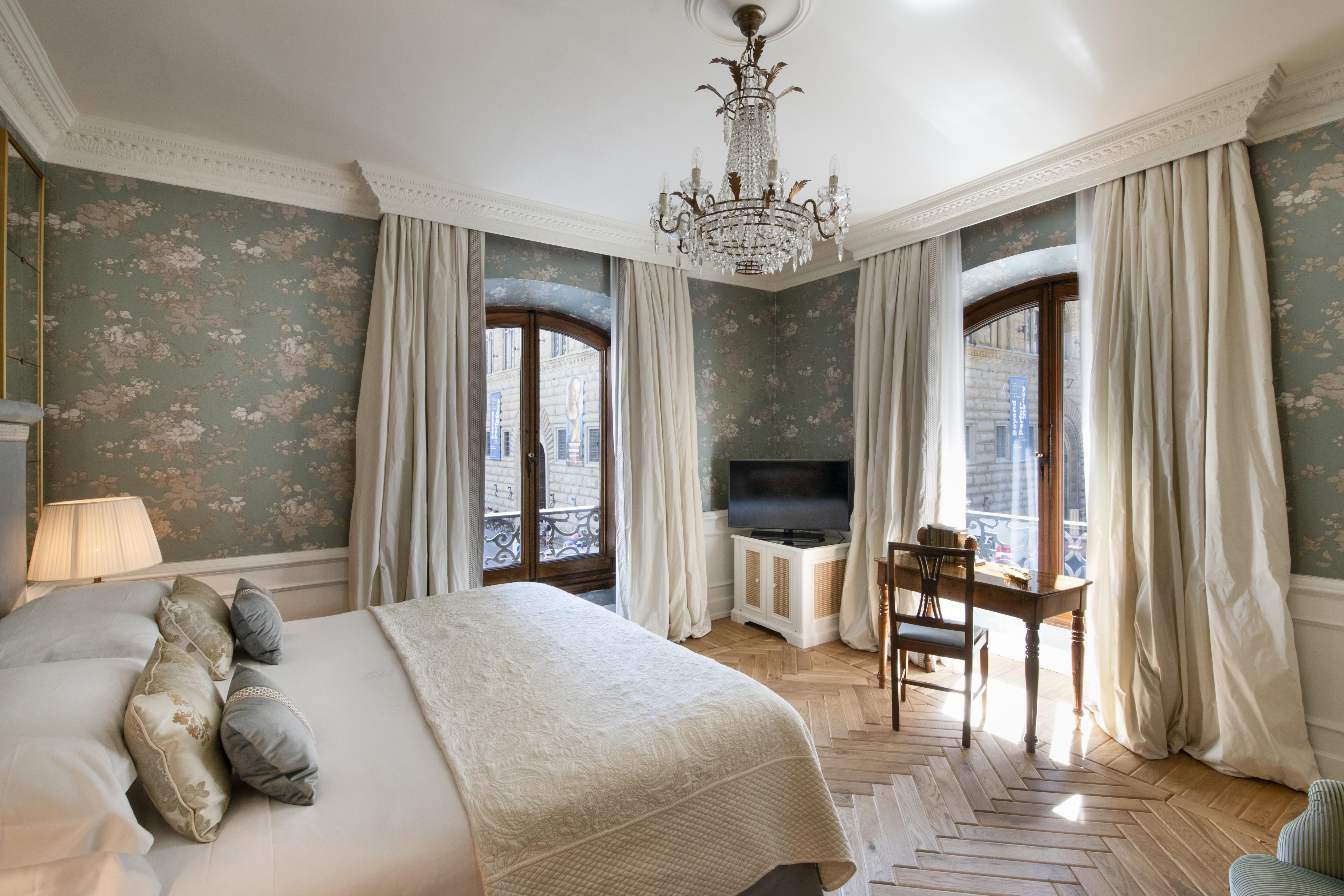 Helvetia&Bristol Firenze - Starhotels Collezione Exteriör bild A room at Hotel Gran Vía