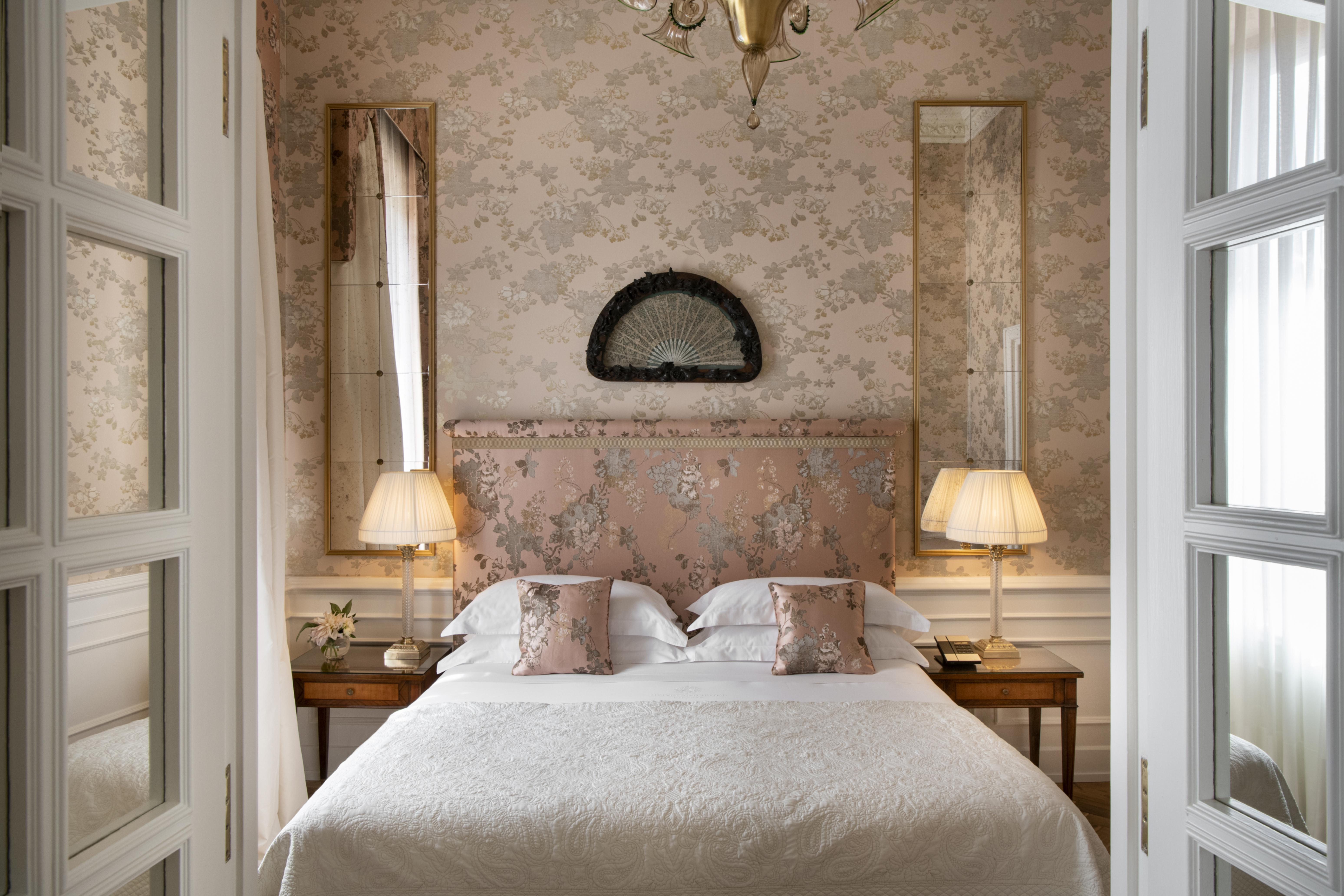 Helvetia&Bristol Firenze - Starhotels Collezione Exteriör bild A bedroom at the hotel