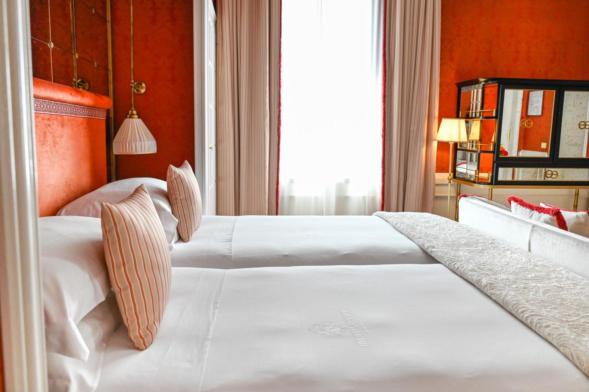 Helvetia&Bristol Firenze - Starhotels Collezione Exteriör bild A bedroom at the hotel